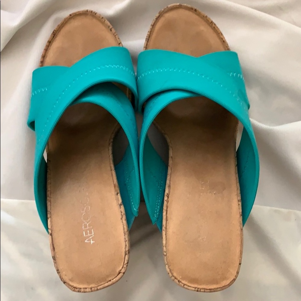 Teal aerosols platforms